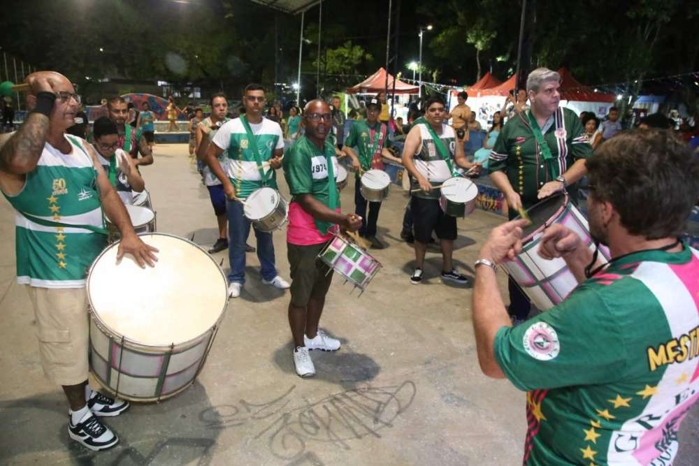 Cultura, alegria, ancestralidade, alegorias e beleza: as escolas de samba de Mauá pedem passagem
