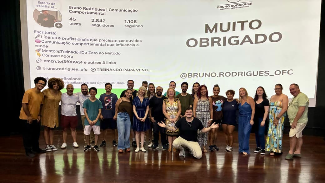 Orientadores de arte da EMARP participam de formação sobre Inteligência Emocional e Programação Neurolinguística (PNL)