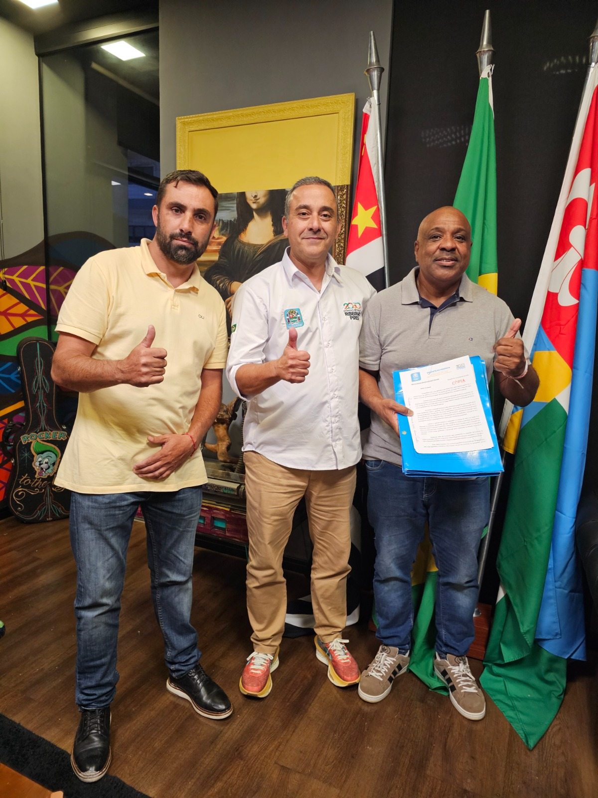 Prefeito Guto Volpi entrega pacote de segurança para votação da Câmara Municipal na primeira sessão de 2026