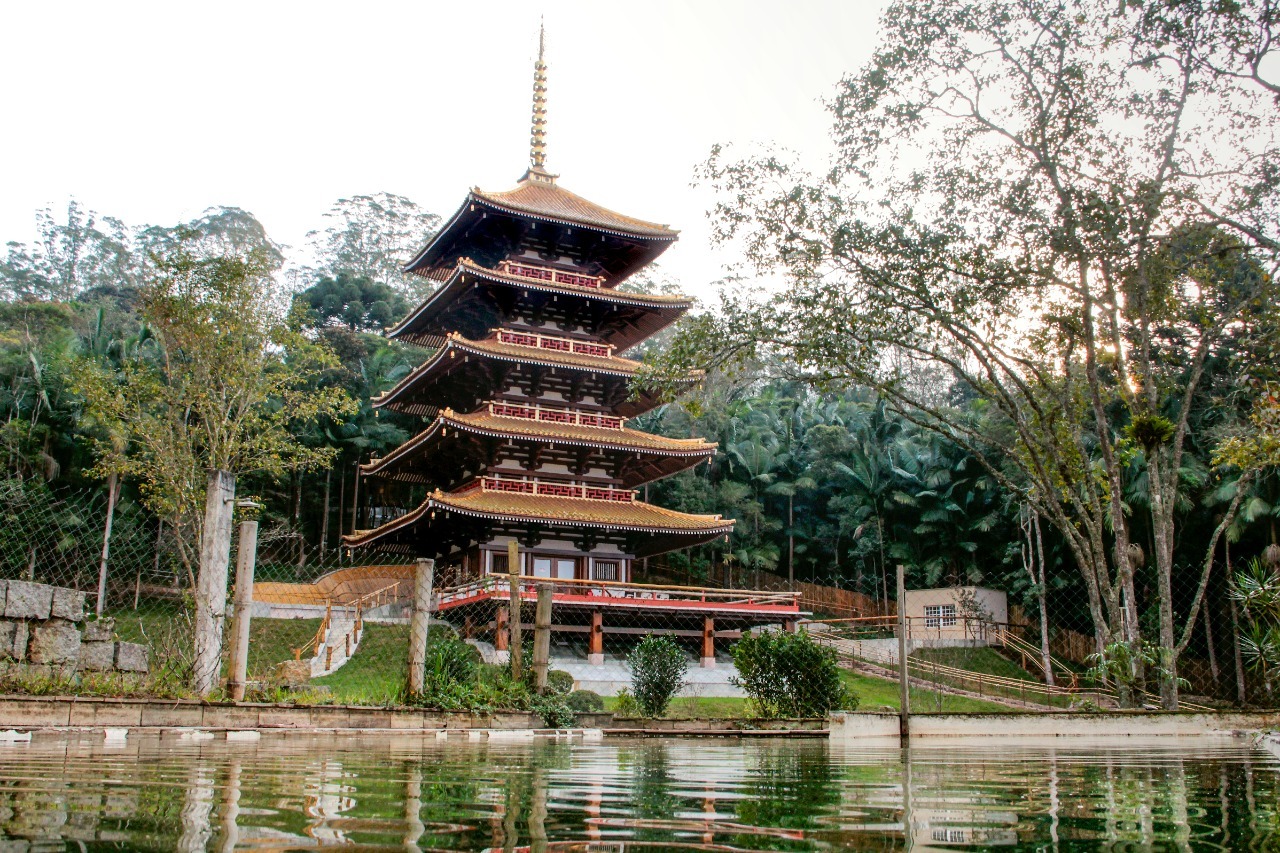 Torre de Miroku, em Ribeirão Pires, passa a integrar Guia das Religiões Orientais do Estado de São Paulo