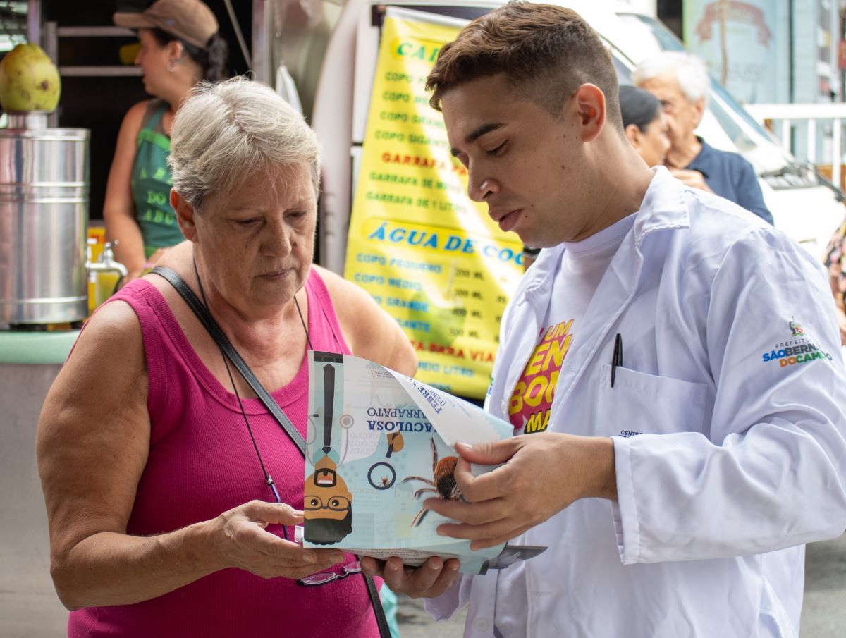 Ação em feira da Paulicéia, em São Bernardo, oferece prevenção e promoção de saúde