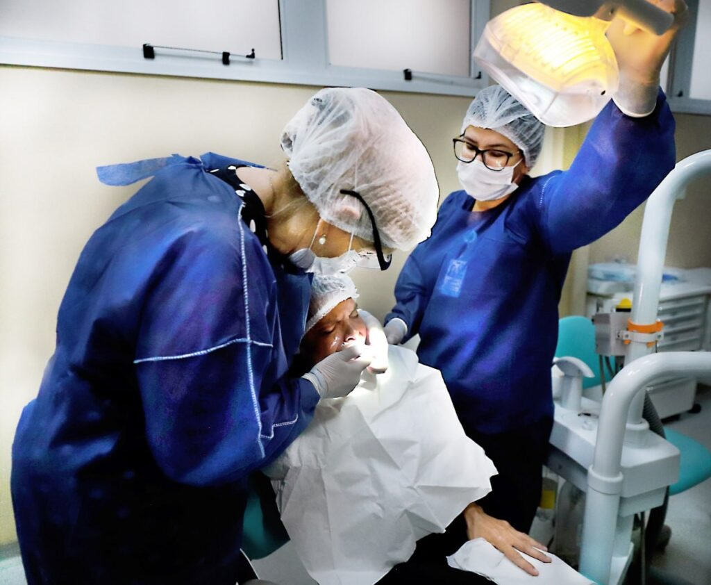 Diadema inicia programa Sorriso Novo com próteses dentárias em impressão 3D