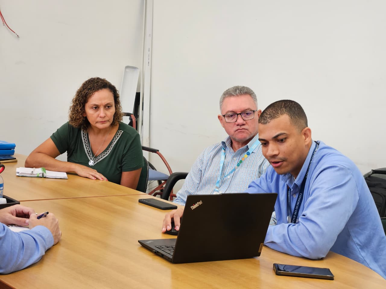 Prefeitura de Ribeirão Pires discute andamento de obras e novos investimentos em reunião com a SABESP
