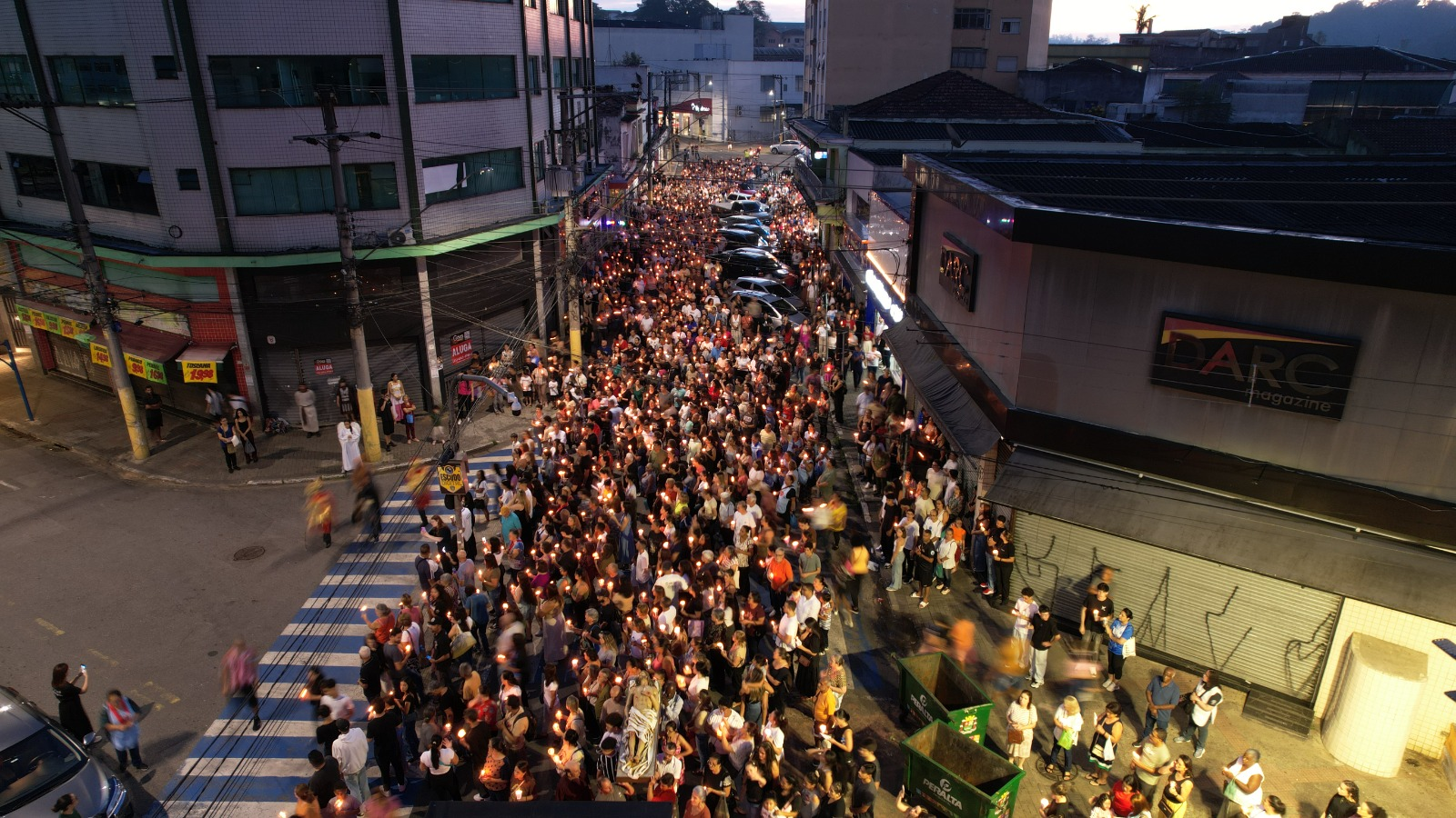 Paróquias de Ribeirão Pires realizam Procissão de Sexta-Feira Santa e reúnem mais de 5 mil fiéis