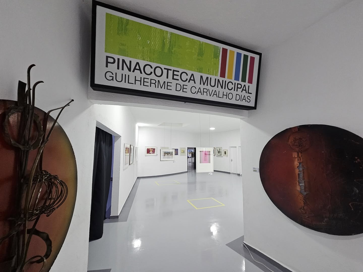Pinacoteca de Ribeirão Pires recebe duas novas exposições nesta quinta-feira (3)