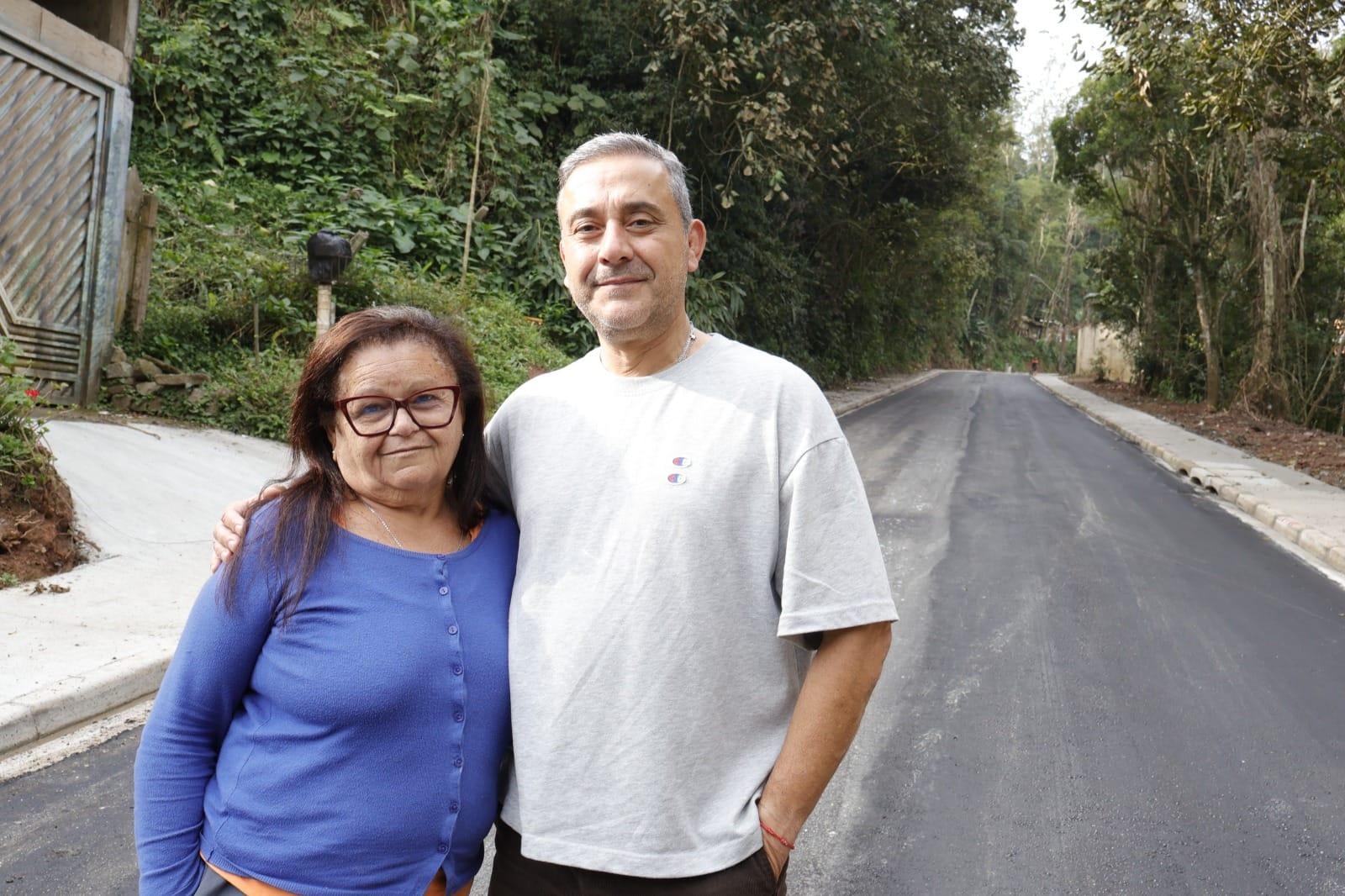 Prefeitura de Ribeirão Pires finaliza pavimentação de trecho da Rua Casemiro Rocha Orosco